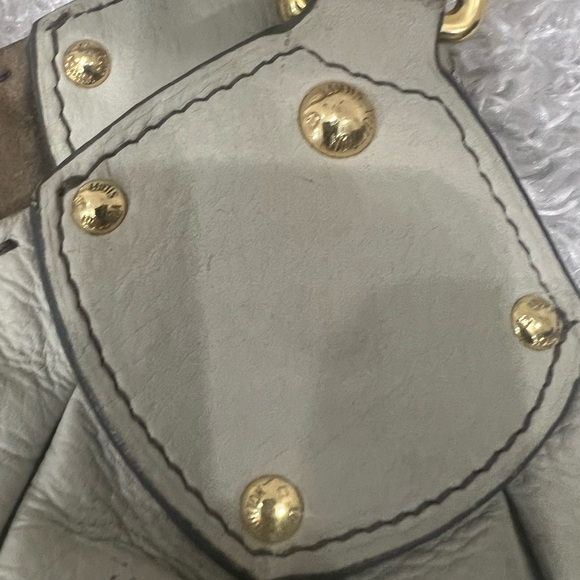 Louis Vuitton Hobo Mahina Leather Bag - Picture 9 of 16